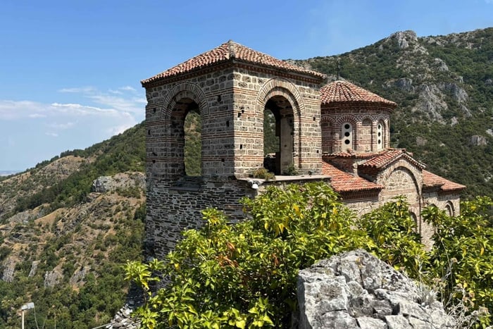 Vanuit Plovdiv: excursie naar het fort van Asen en het Bachkovo-klooster