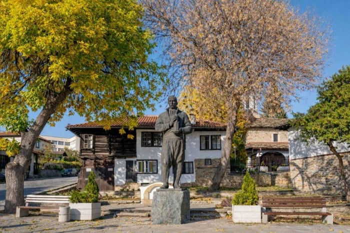 Vanuit Veliko Tarnovo: Dryanovo-erfgoed en prehistorisch Europa