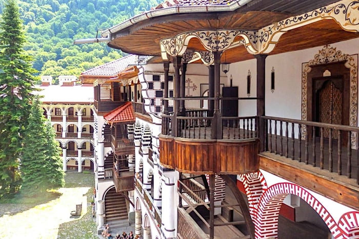 Tour del Monastero di Rila e della Chiesa di Boyana con pick up incluso