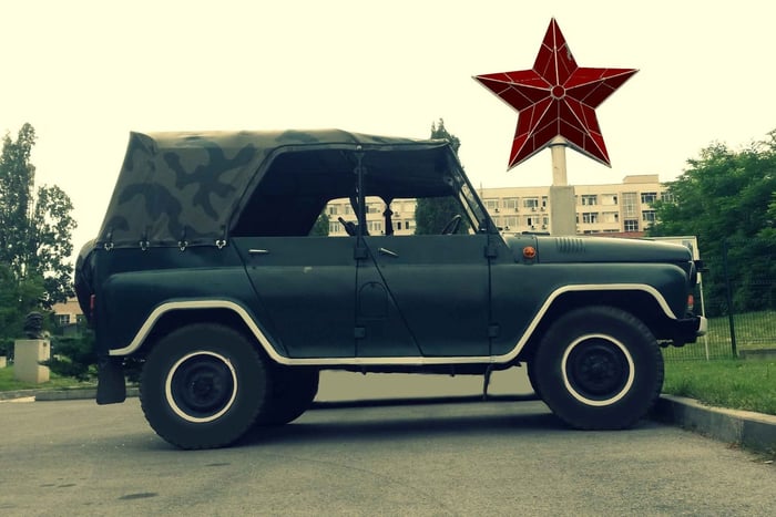 Sofia: 2-Hour Communist Jeep Tour
