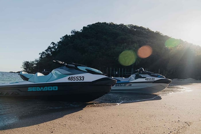 30-minutters guidet jetskitur i Cairns Harbour
