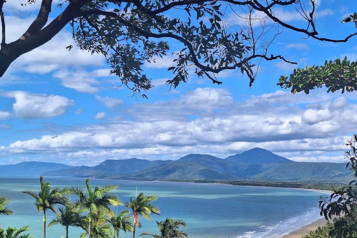 Port Douglas, Winery, and Mossman Gorge Tour