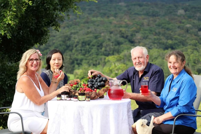 Von Cairns aus: Atherton Tablelands Food and Wine Tasting Tour