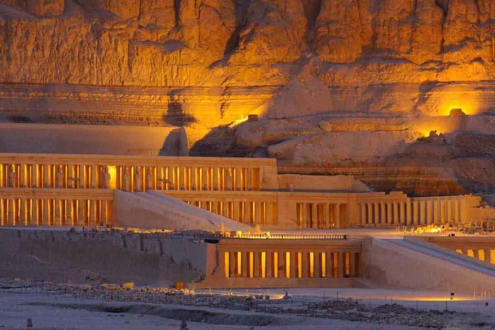 Paquete de vacaciones de 4 días y 3 noches a El Cairo y Luxor