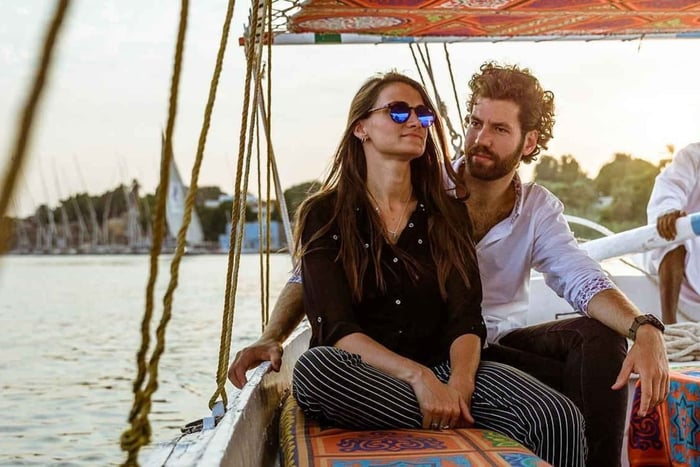 Cairo: Private Nile Felucca Adventure / Round-Trip Transfer
