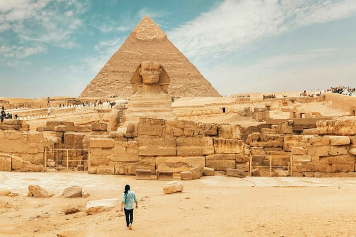 Il Cairo: tour privato delle piramidi e del museo con transfer aeroportuale