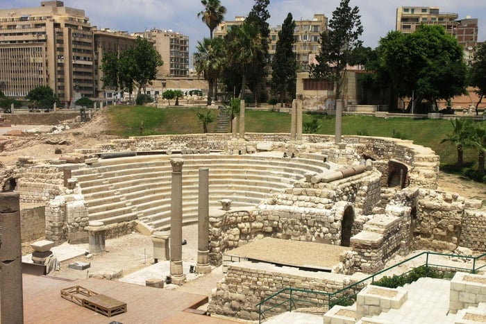 Esplora i tesori di Alessandria dal Cairo