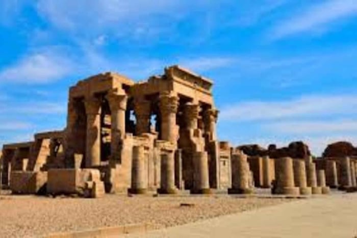 Från Kairo: 12 dagar till Pyramiderna, Luxor, Aswan och Oasis