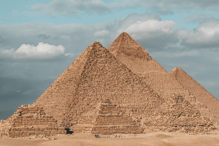 Gizeh : pyramide, Memphis, Saqqarah avec option Dahchour et excursion en felouque