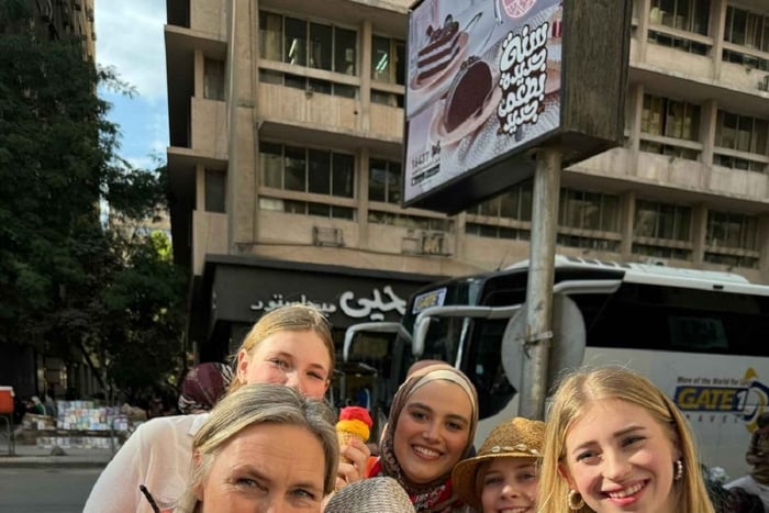 Le Caire : visite culinaire guidée avec une famille locale et promenade en felouque