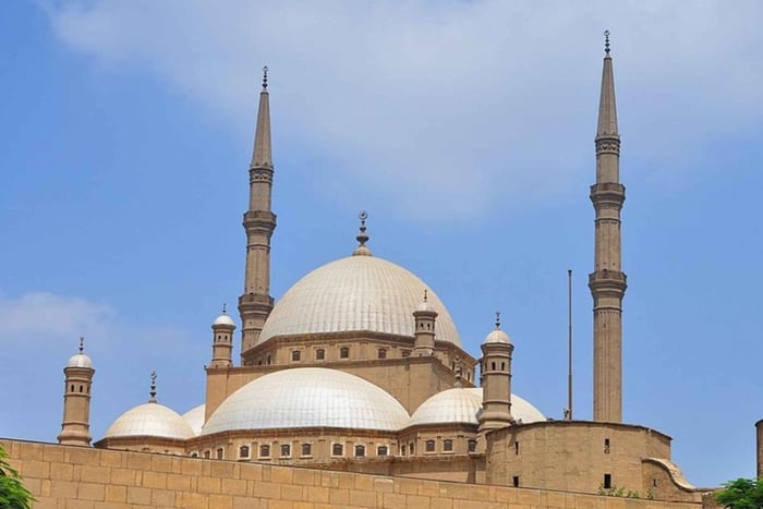 Hurghada: Excursión de 2 días a El Cairo en avión con alojamiento