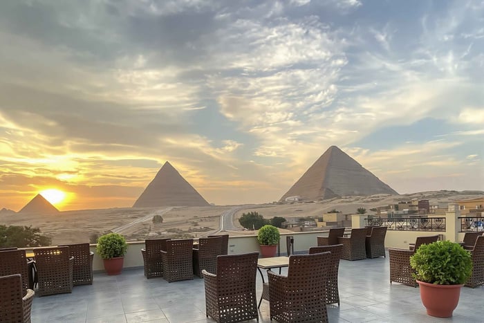 Marsa Alam: excursión privada de 1 día a El Cairo en avión con pirámides