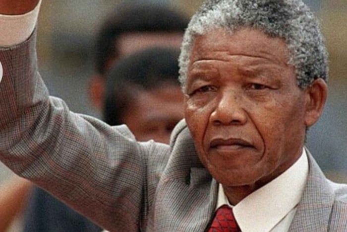 Cape Town: Robben Island and V&A Waterfront Tour