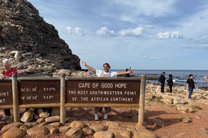 Full Day Cape Peninsula & Muizenberg Beach Tour