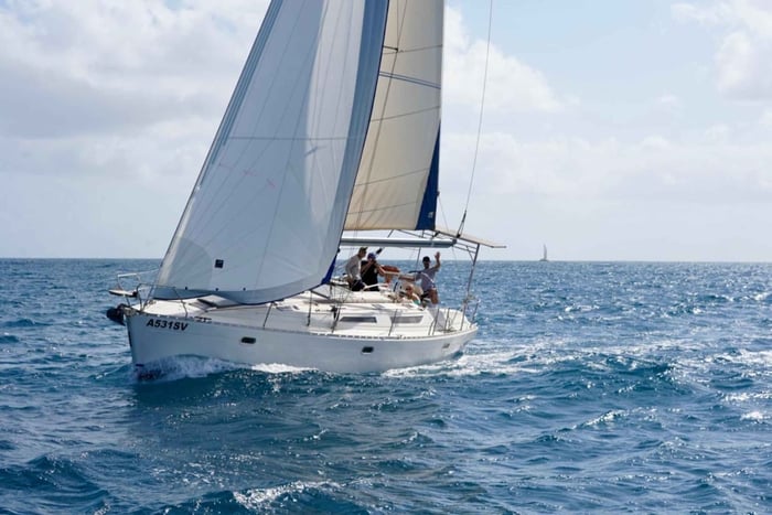 Avventura di mezza giornata in barca a vela nell'isola di Sal - 3 ore