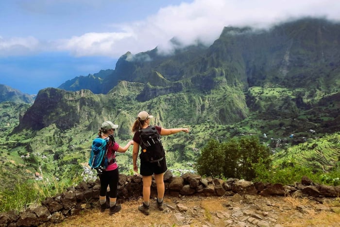 Santo Antão: Wandeling van vulkaankrater Cova naar Ribeira Paúl