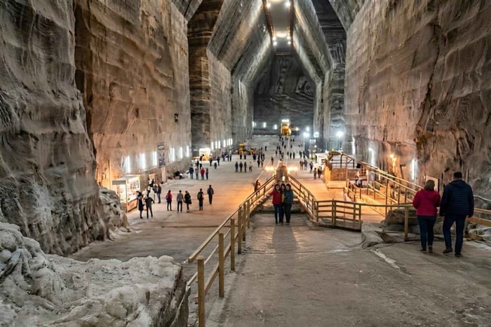 Bucharest: Salt Mine, Snagov Monastery and Dracula's Tomb
