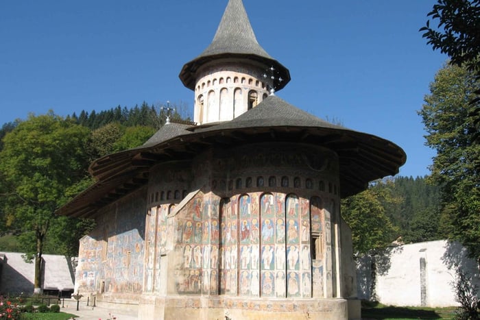 Circuit des monastères peints de Bucovine depuis Suceava/Gura Humor