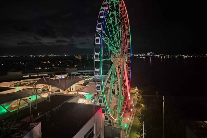Cancun: Kombibillet til Sky Wheel, voksmuseum og Ripley's
