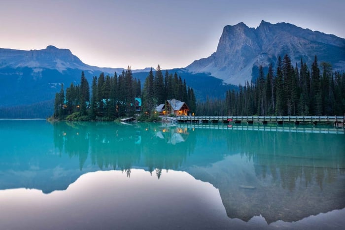 Canmore/Banff: Kuljetus Lake Louiseen ja Moraine-järvelle, 2,5 tuntia kummassakin paikassa