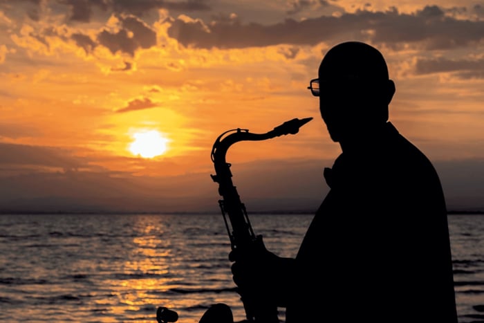 Catamarano Lucile | La Grande Motte Camargue Sax & Grill