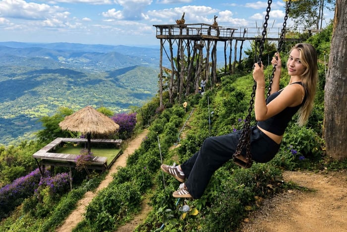 Chiang Mai: Mon Jam Nature Highlights Tour with Hotel Pickup