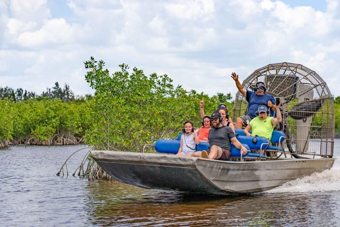 Everglades: Mangrove Maze Airboat Tour og Boardwalk