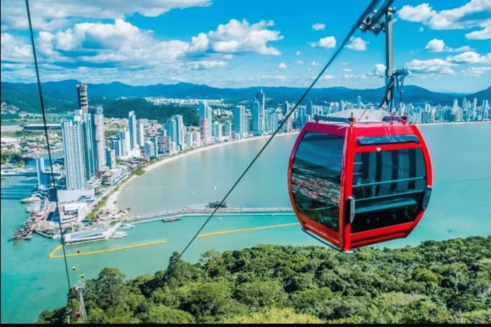 Florianópolis : Camboriu et parc Unipraias avec téléphérique
