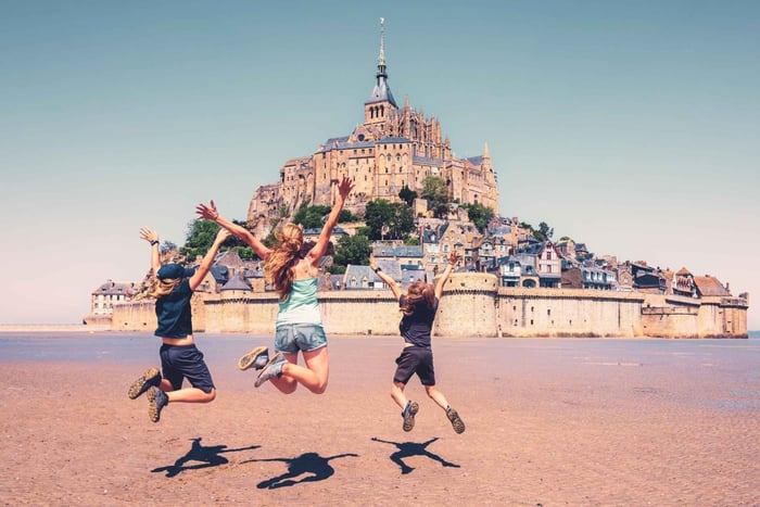From Cherbourg: Mont Saint-Michel Guided Tour