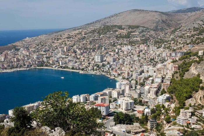 Partindo de Ksamil/Saranda: passeio por Gjirokastër, Olho Azul e mosteiro