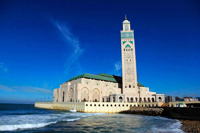 From Marrakech: Casablanca Tour & Hassan II Mosque Visit