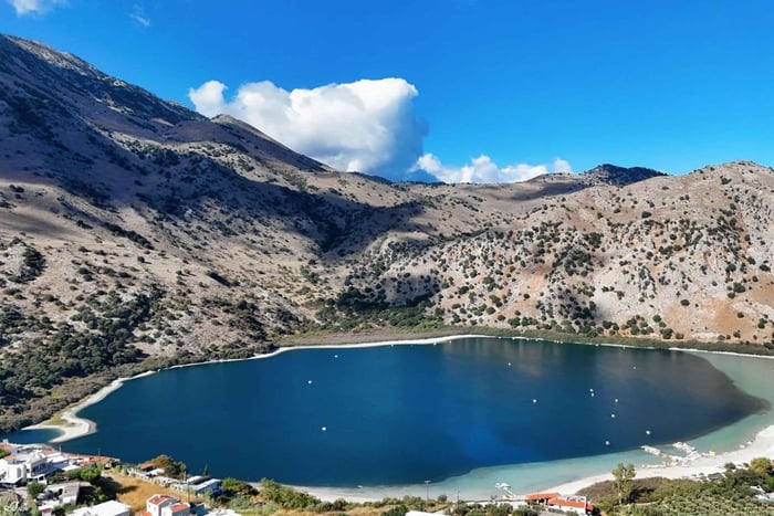 Desde Rethymno Excursión de un día a Chania y el lago Kournas