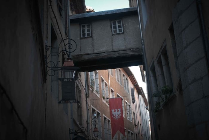 Visite Guidée nocturne de Chambéry – Cité des Ducs de Savoie