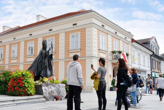 Cracovie : La Vierge noire de Częstochowa et la maison de Jean-Paul II