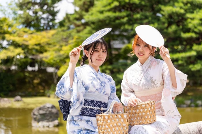 Kyoto: Kimono-Verleih – Klassische und traditionelle Auswahl