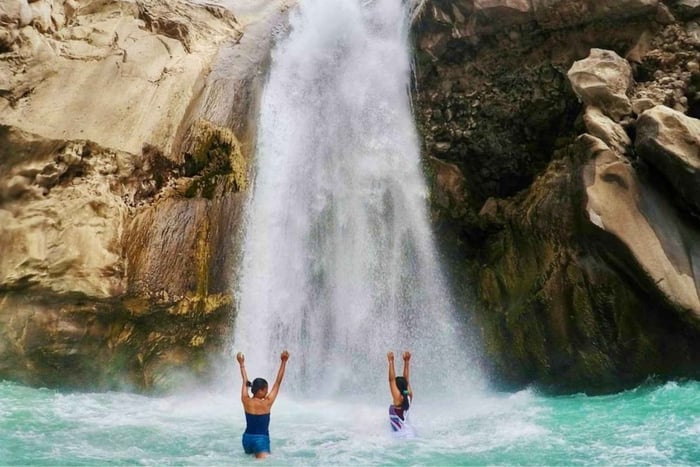 Lombok: Kanion wulkaniczny Mangku Sakti i Meczet Bayan