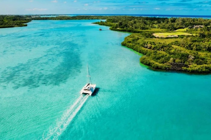 Mauritius: Ile aux Cerfs – katamaran i lagunen og grilling