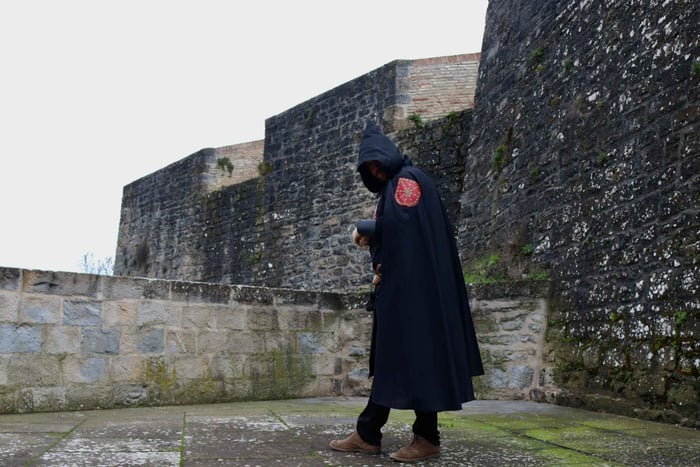 PAMPLONA MEDIEVALE: esperienza immersiva a piedi guidata da un cavaliere