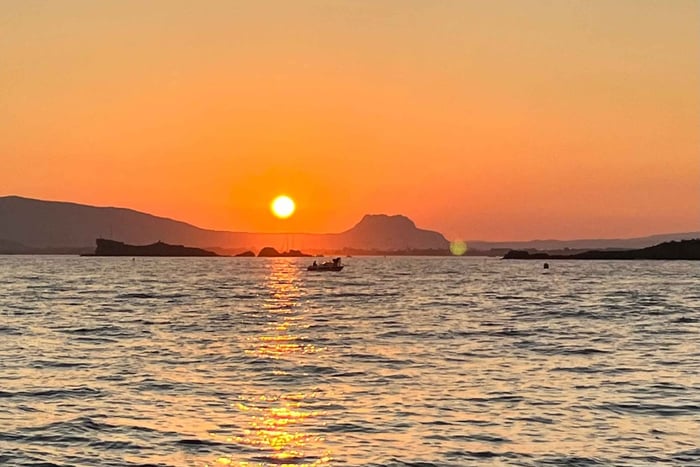 Saint Raphaël: Estérel og de røde klippene – Sunset Apéro By Simone