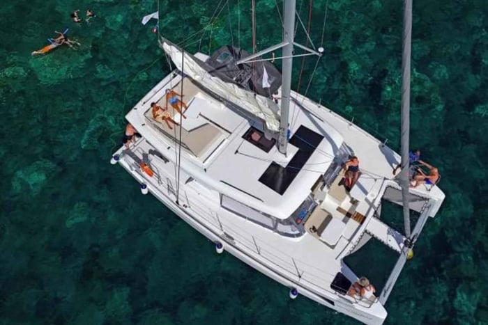 Santa-Giulia: Day at Sea Discovering the Far South by Catamaran