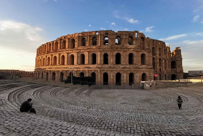 Susa/Monastir: anfiteatro de El Jem y ciudad santa de Kairouan