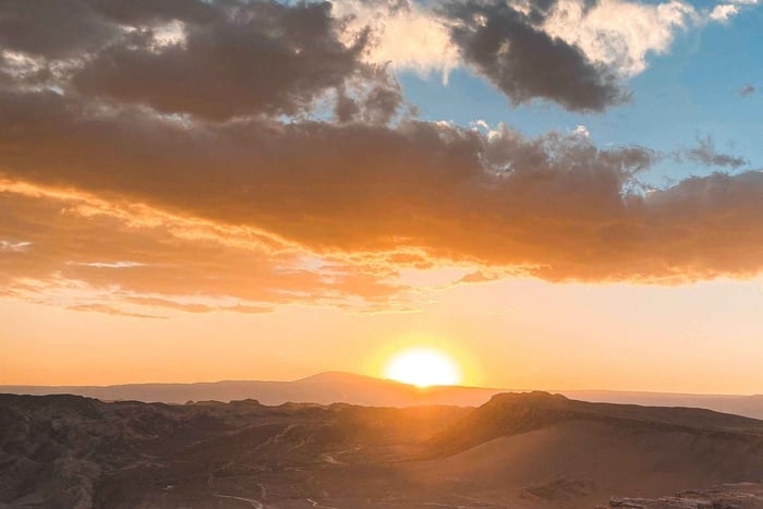 Tour turistico della Valle della Luna con tramonto a San Pedro de Atacama