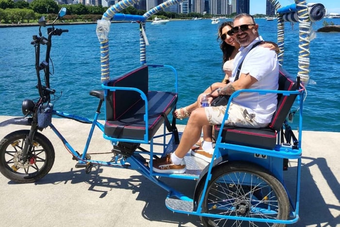 tour privado en bici-taxi con servicio de recogida en el centro de la ciudad