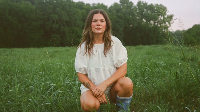 Abbie Gamboa - Have You Ever Looked Around Tour