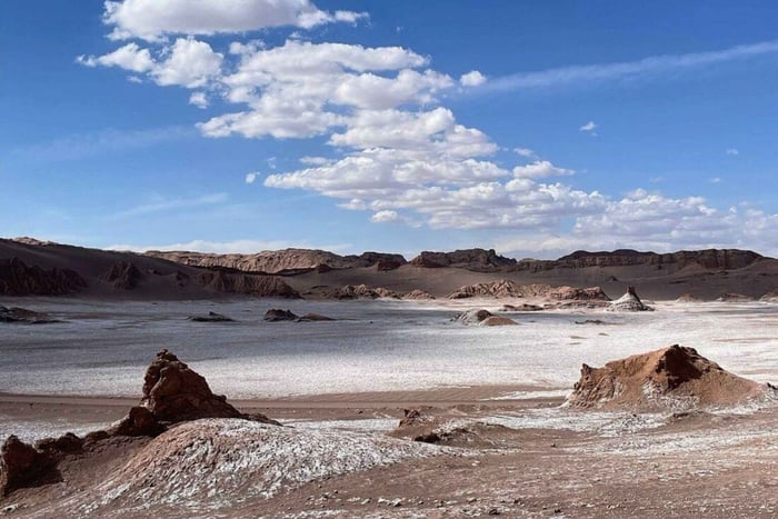 Atacama: Moon Valley & Death Valley with Sunset Cocktail