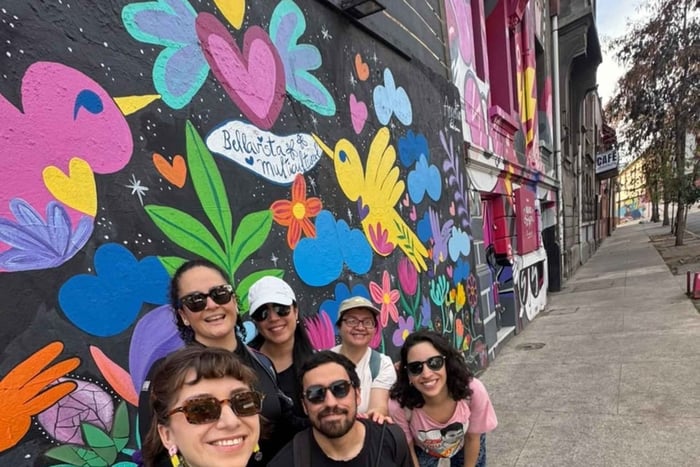Color Hunt Boreal - The most entertaining sightseeing tour in Santiago