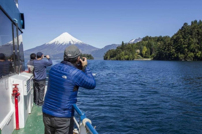 Cruce Andino: Bariloche to Puerto Varas Lake Crossing