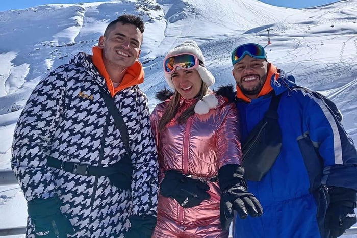 Guided Panoramic Sightseeing Tour of Valle Nevado and the Village of Farellones from Santiago