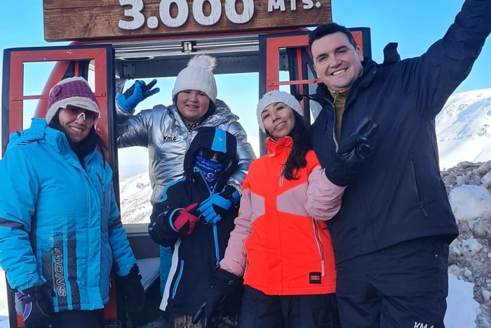 Santiago: Tour Premium a Valle Nevado Farellones con Ropa de Nieve