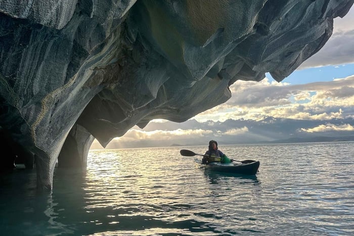 Puerto Río Tranquilo: Kayak al Amanecer en Capillas de Mármol y Catedral